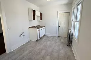 172-174 Euclid Ave, Springfield, MA 01108 - Photo 12