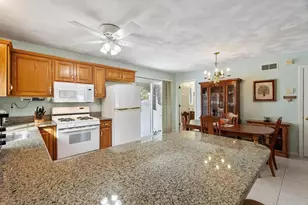 26 Ironwood Ln, Tewksbury, MA 01876 - Photo 12