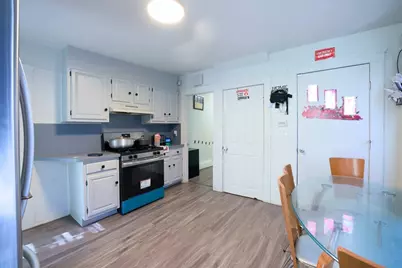 99 Clover St, Worcester, MA 01603 - Photo 8