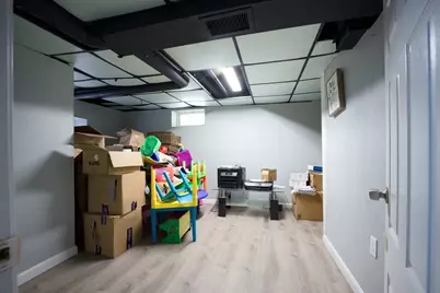 99 Clover St, Worcester, MA 01603 - Photo 14