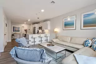 68 Los Angeles St, Newton, MA 02458 - Photo 6