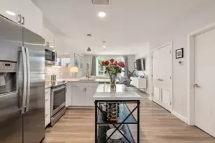 68 Los Angeles St, Newton, MA 02458 - Photo 2