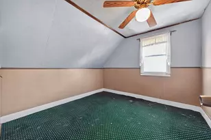 28 Cottage St, Taunton, MA 02780 - Photo 22