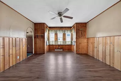 28 Cottage St, Taunton, MA 02780 - Photo 16