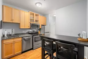 483 Beacon St, Boston, MA 02115 - Photo 2