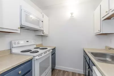 159 Main #27C, Stoneham, MA 02189 - Photo 8