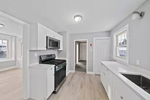 300 West St, Weymouth, MA 02188 - Photo 2