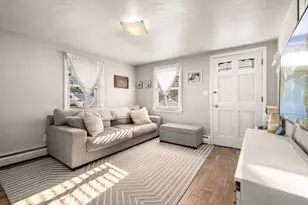 21 Forest St, Peabody, MA 01960 - Photo 6