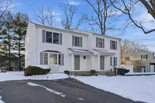 554-556 Franklin St Ext, Agawam, MA 01001 - Photo 2