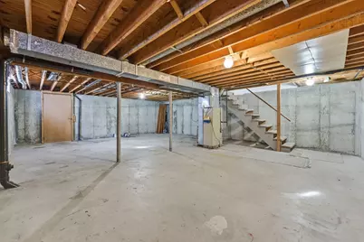 554-556 Franklin St Ext, Agawam, MA 01001 - Photo 16