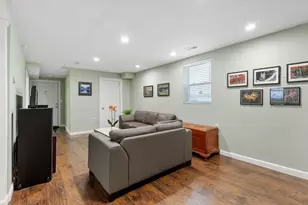 43 Kenmere Rd, Medford, MA 02155 - Photo 24