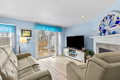 4 Harbor Hill Dr #4, Bourne, MA 02532 - Photo 16