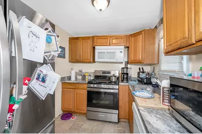 27-29 Fifth Street, Lowell, MA 01850 - Photo 18