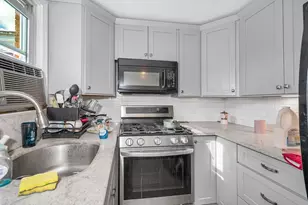 27-29 Fifth St, Lowell, MA 01850 - Photo 8