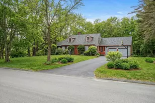 422 River St, Norwell, MA 02061 - Photo 1