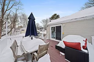 270 Middle St, Weymouth, MA 02189 - Photo 32