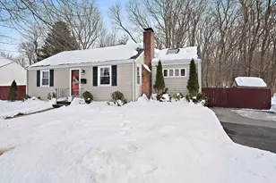 270 Middle St, Weymouth, MA 02189 - Photo 2