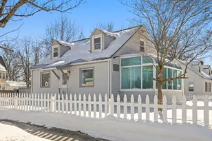 4 Seneca St, Springfield, MA 01151 - Photo 1