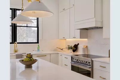 710 Watertown Street #710, Newton, MA 02460 - Photo 4