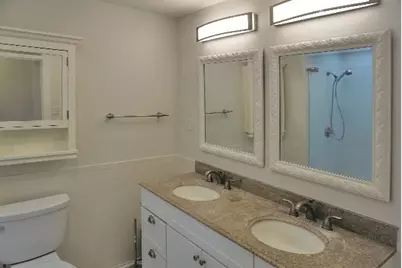 29 Lambert St #3R, Cambridge, MA 02141 - Photo 4