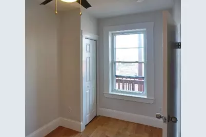 29 Lambert St #3R, Cambridge, MA 02141 - Photo 10