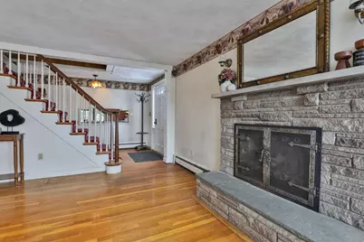 67 Woodcrest Dr, Wakefield, MA 01880 - Photo 8