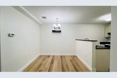 18 Walden Dr #4, Natick, MA 01760 - Photo 4