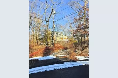 98 England Rd, North Attleboro, MA 02760 - Photo 6