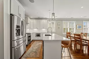 884 Adams St, Boston, MA 02124 - Photo 2