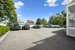 884 Adams St, Boston, MA 02124 - Photo 28