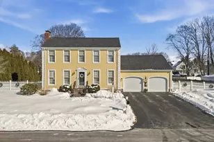 19 Crapo St, Taunton, MA 02780 - Photo 1