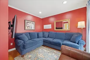 19 Crapo St, Taunton, MA 02780 - Photo 18