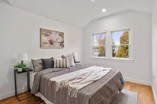 27 Coolidge Rd, Boston, MA 02134 - Photo 24