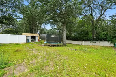 381 N Brook Rd, Springfield, MA 01119 - Photo 30