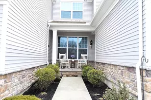 40 Phoebe St, Methuen, MA 01844 - Photo 2