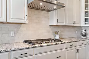 40 Phoebe St, Methuen, MA 01844 - Photo 10