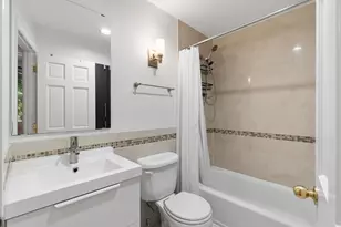 241 Beacon St, Boston, MA 02116 - Photo 8