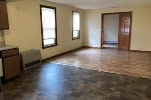 711 Main St, Amherst, MA 01002 - Photo 6