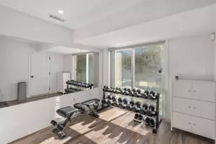 543 Andover St, Lawrence, MA 01843 - Photo 16