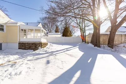 18 Palisades St, Worcester, MA 01604 - Photo 20