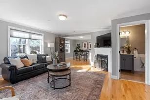 10 Pomeworth St, Stoneham, MA 02180 - Photo 2