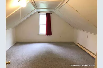 697 Main Street #3, Amherst, MA 01002 - Photo 6