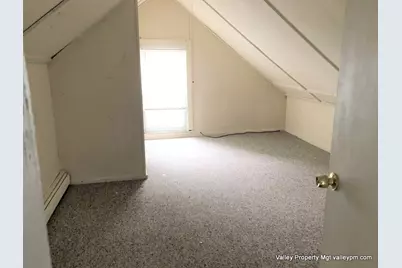 697 Main Street #3, Amherst, MA 01002 - Photo 4