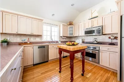28 Mariners Ln, Yarmouth, MA 02675 - Photo 4