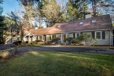9 Buttercup Ln, Dover, MA 02030 - Photo 4