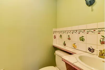 9 Buttercup Ln, Dover, MA 02030 - Photo 18