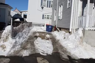 35 Larch St, New Bedford, MA 02740 - Photo 24