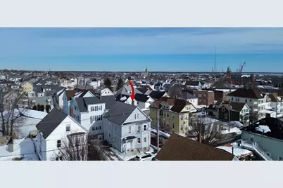 35 Larch St, New Bedford, MA 02740 - Photo 2