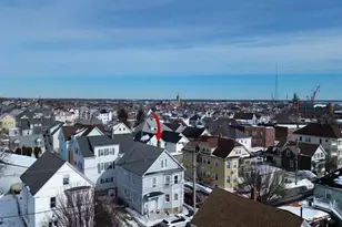 35 Larch St, New Bedford, MA 02740 - Photo 2