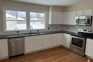 6 Highland Cir, Hadley, MA 01035 - Photo 10